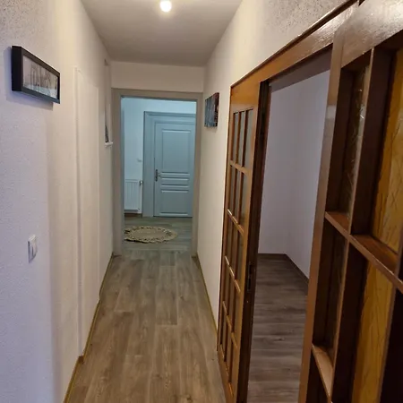 Apartment Nest *
