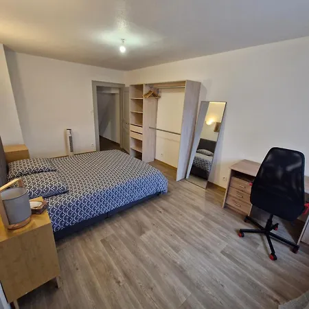 Nest Apartment *
